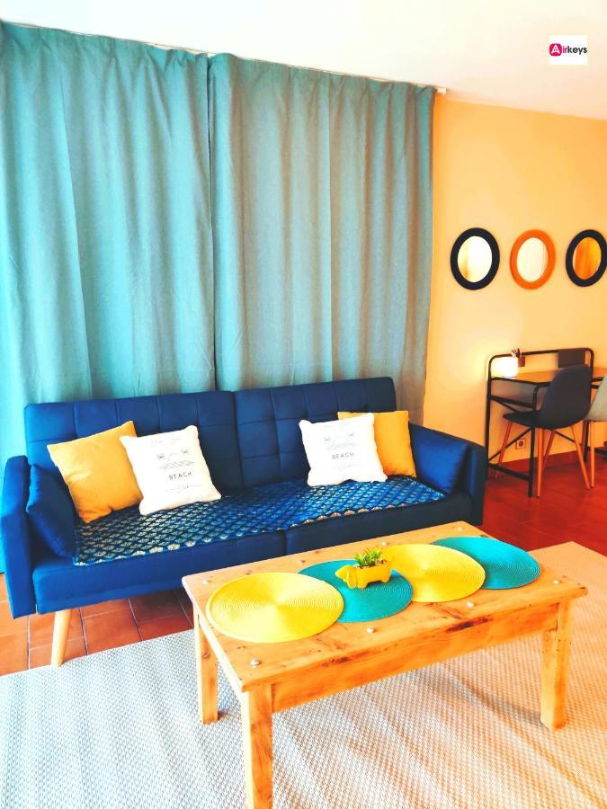 Grand Studio Azur Avec Terrasse - Vieil Antibes Exteriör bild