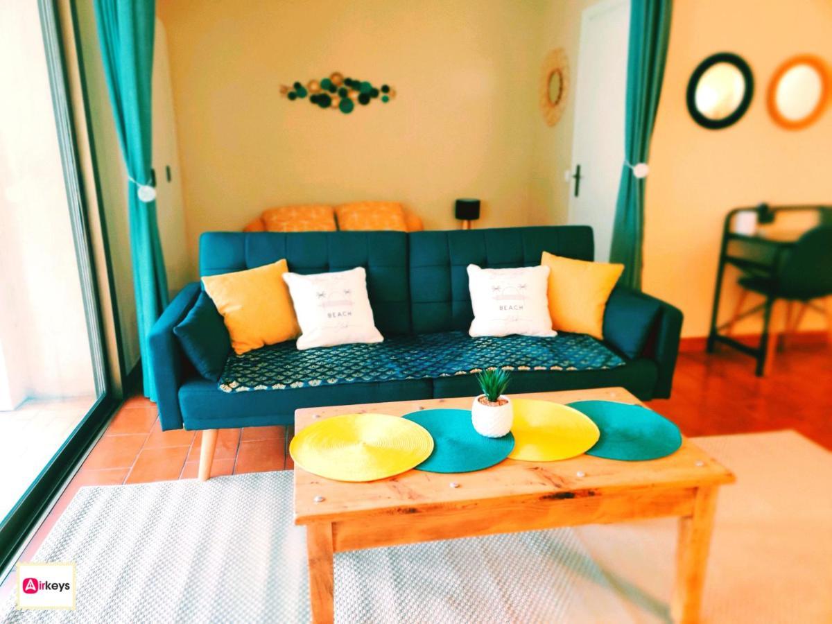 Grand Studio Azur Avec Terrasse - Vieil Antibes Exteriör bild