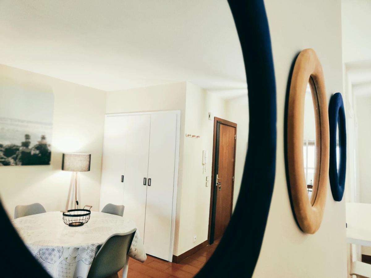 Grand Studio Azur Avec Terrasse - Vieil Antibes Exteriör bild